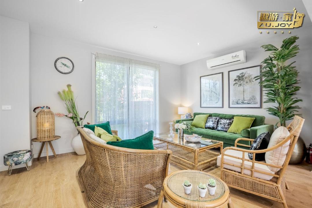 Photo of Livingroom in Burwood