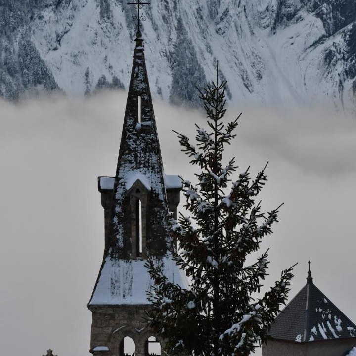 Photo of Buildings in Huez-en-Oisans