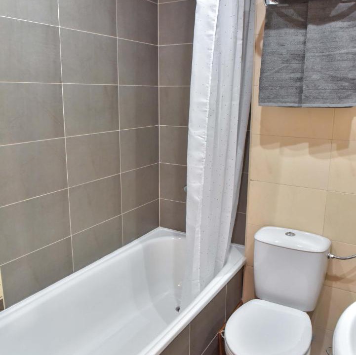 Photo of Bathroom in Shiligarnika