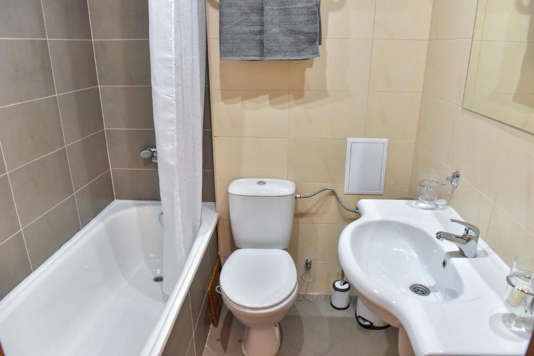 Photo of Bathroom in Shiligarnika