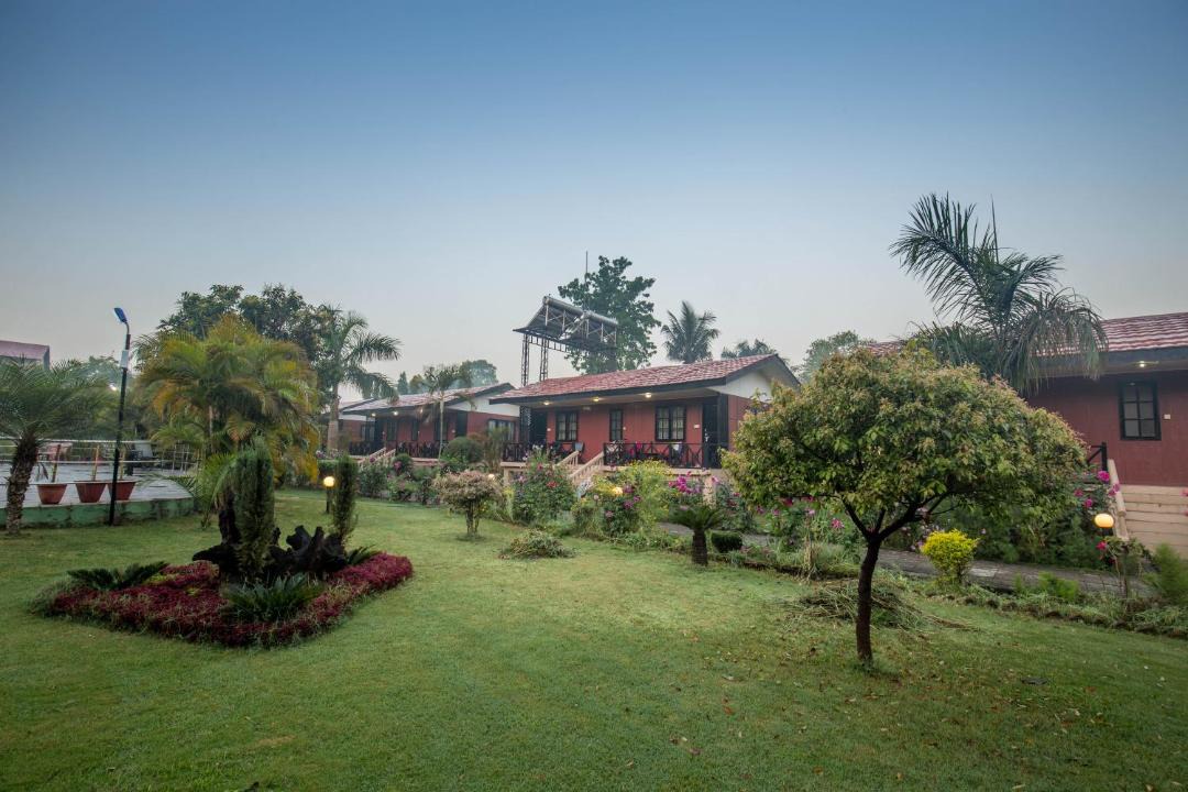 Photo of Buildings in Sauraha
