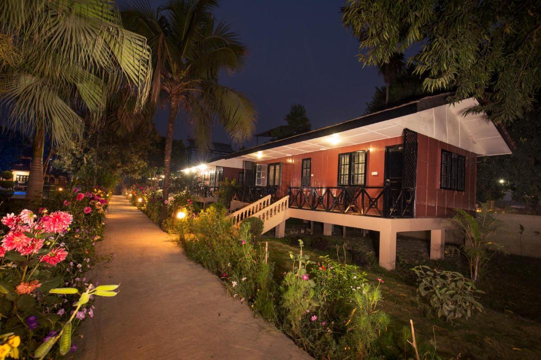 Photo of Buildings in Sauraha