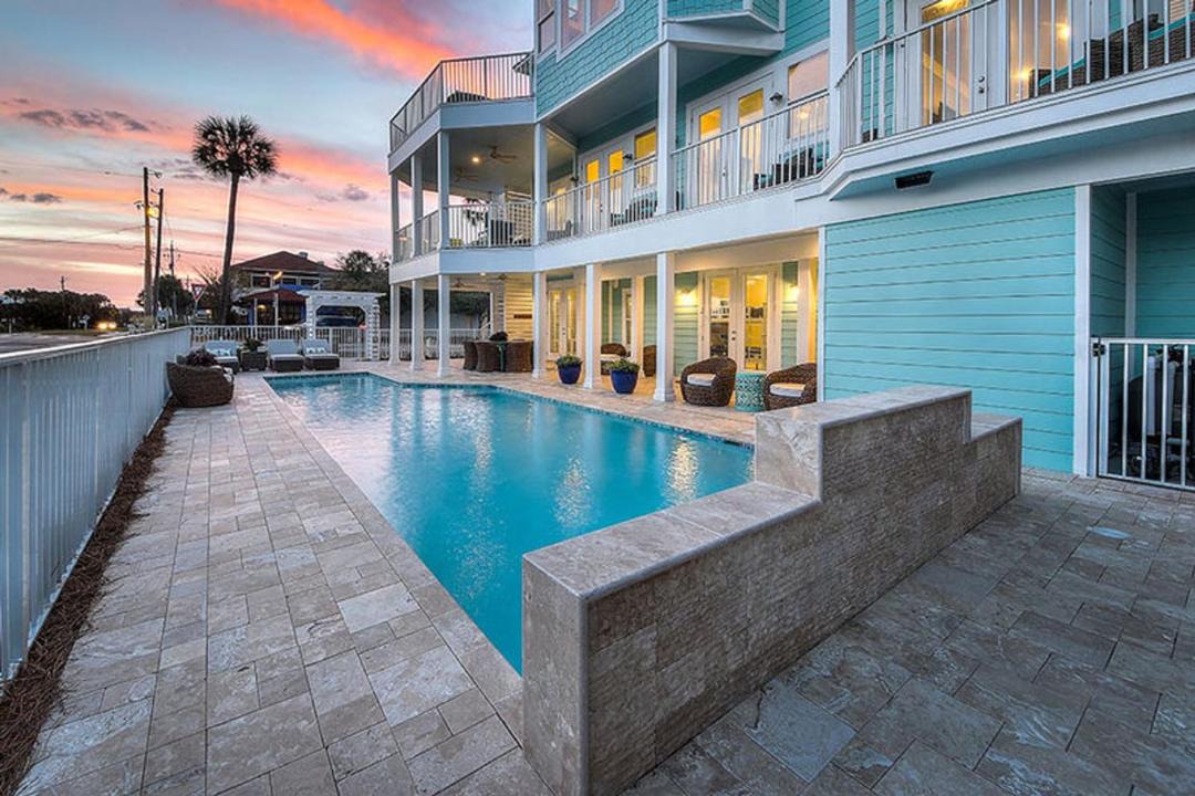Photo of Outdoor in Crystal Shores