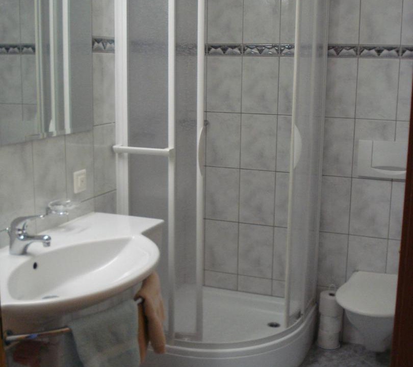 Photo of Bathroom in Ravaisch