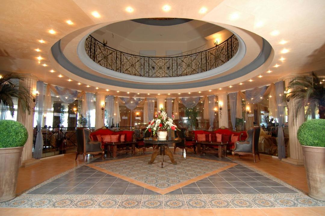 Photo of Livingroom in Elenite