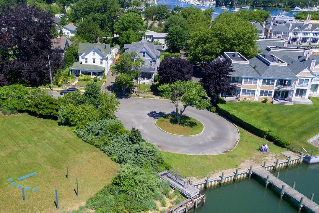 Photo of Others in Greenport