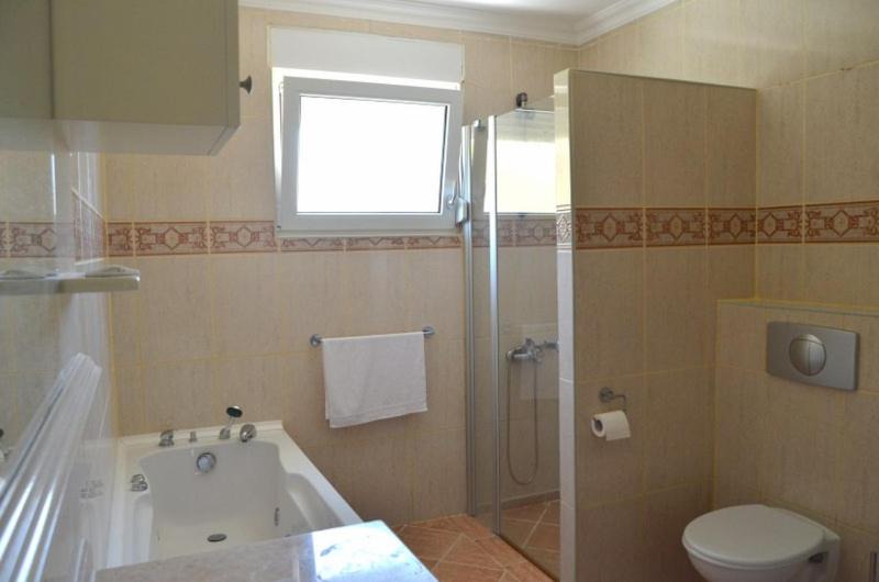 Photo of Bathroom in Kargicak