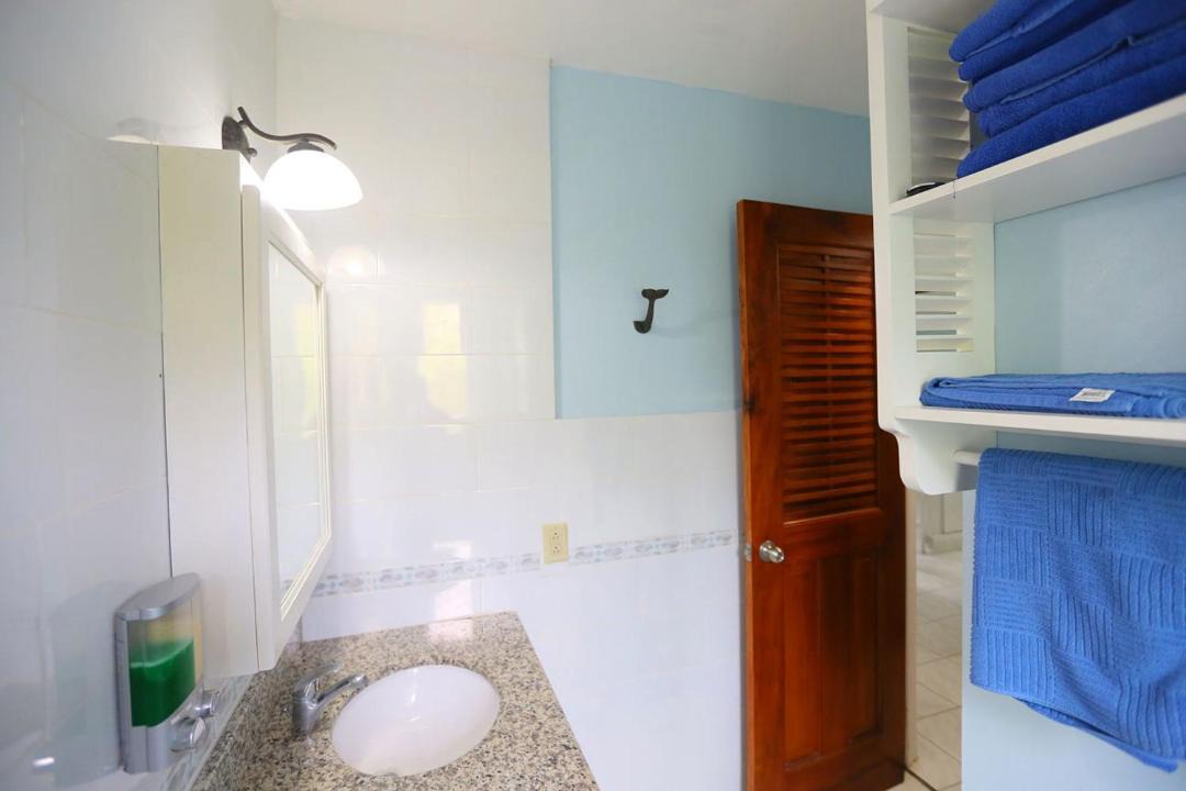 Photo of Bathroom in Orange Bay