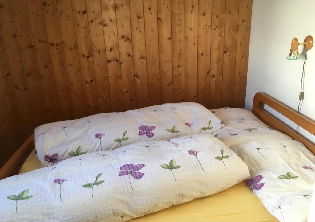 Photo of Bedroom in Albinen