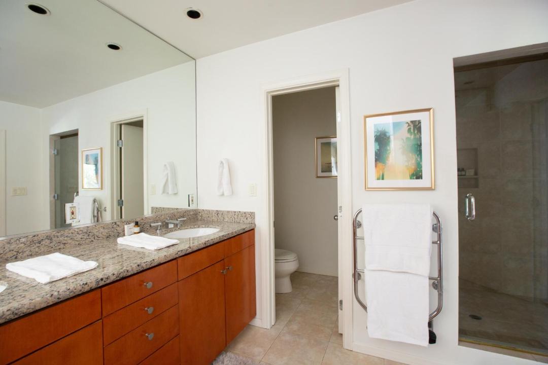 Photo of Bathroom in Hollywood Hills