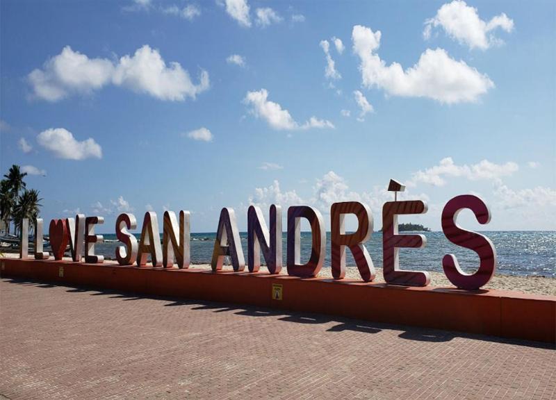 Photo of Buildings in Punta Hansa