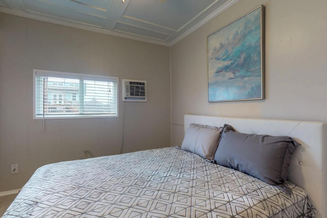 Photo of Bedroom in Jamaica Beach