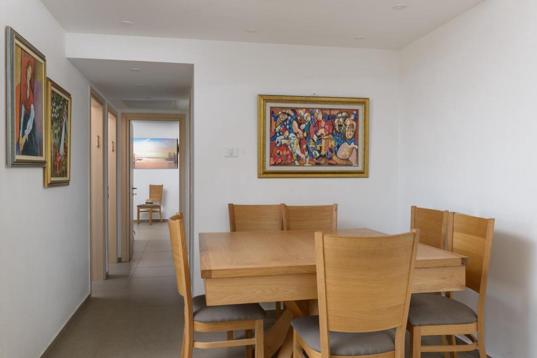 Photo of Livingroom in Tel Aviv