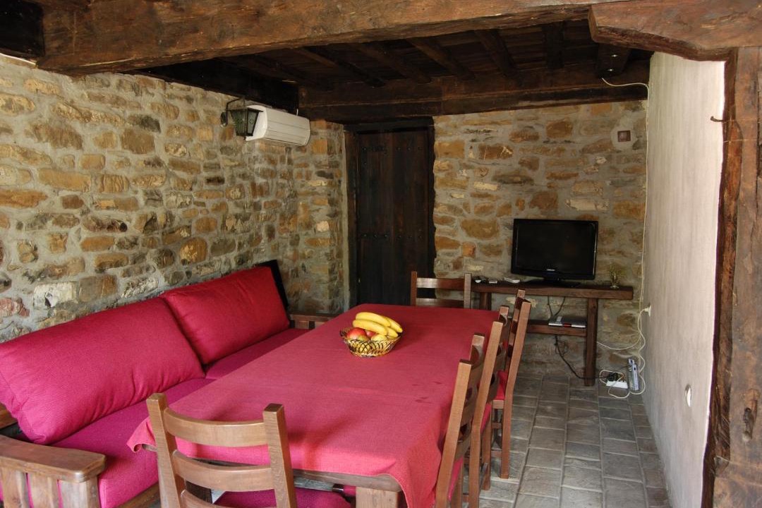 Photo of Livingroom in Balkanets