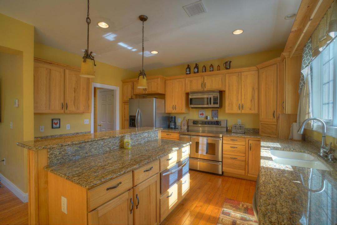 Photo of Kitchen in West Mystic