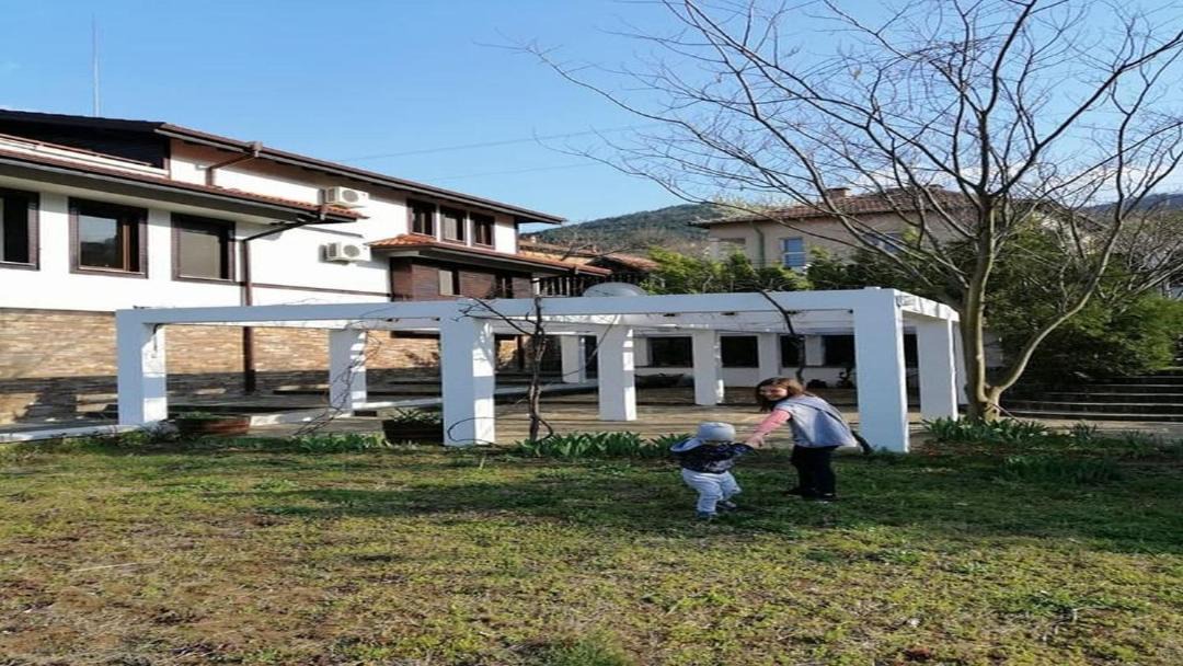 Photo of Others in Mezdra