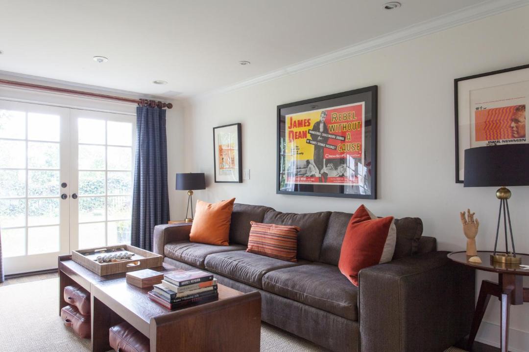 Photo of Livingroom in Hollywood Hills West