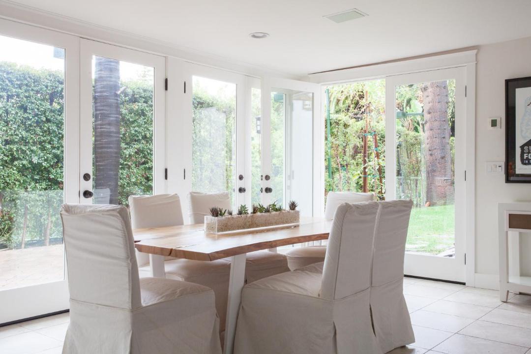Photo of Livingroom in Hollywood Hills West