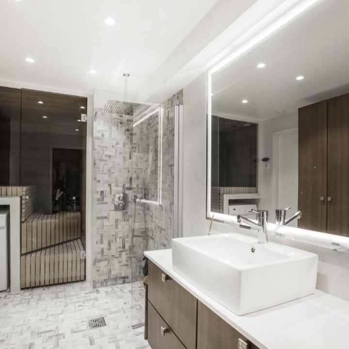 Photo of Bathroom in Kluuvi