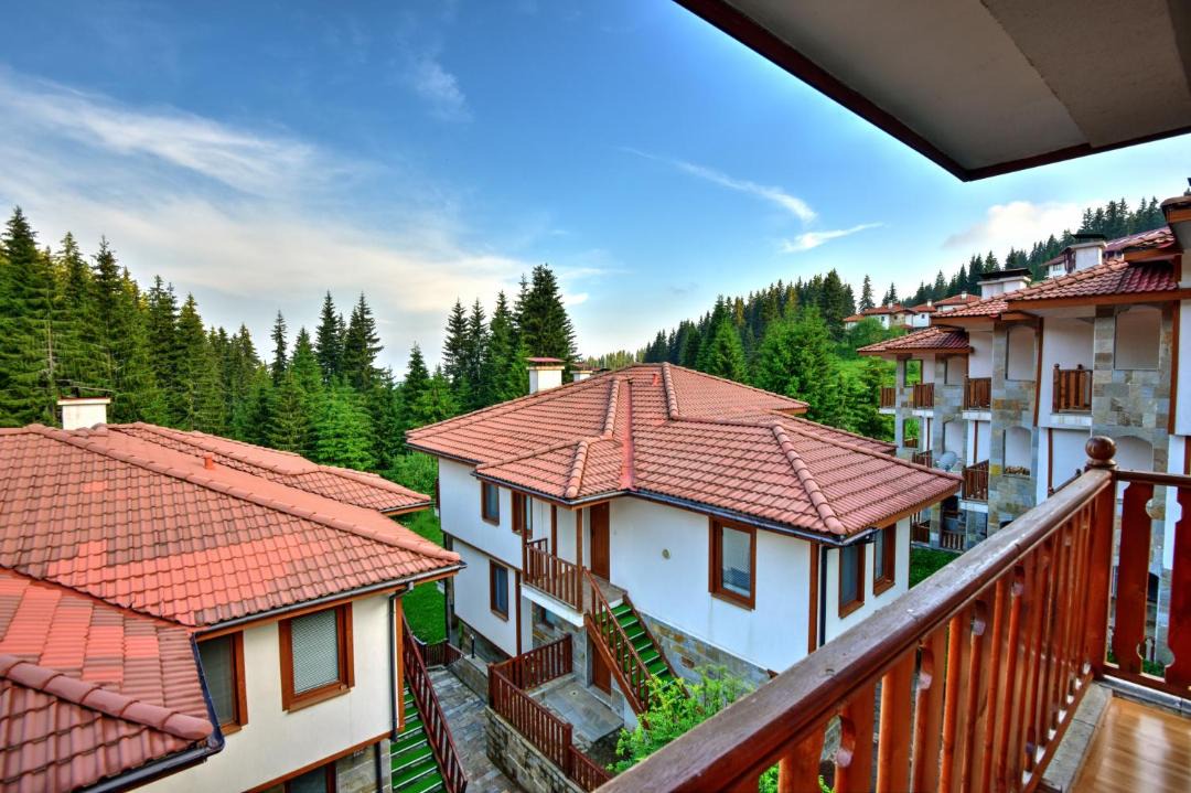 Photo of Buildings in Pamporovo