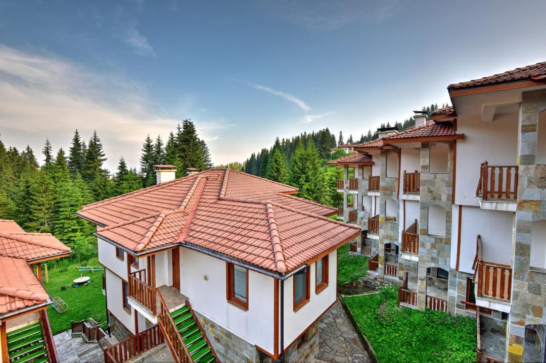Photo of Buildings in Pamporovo