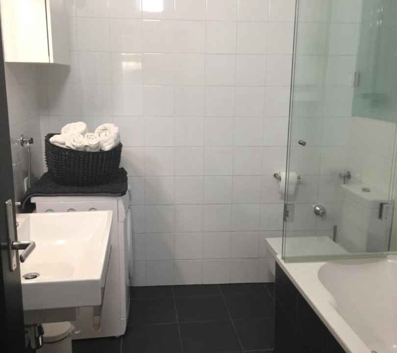 Photo of Bathroom in Innsbruck City Centre