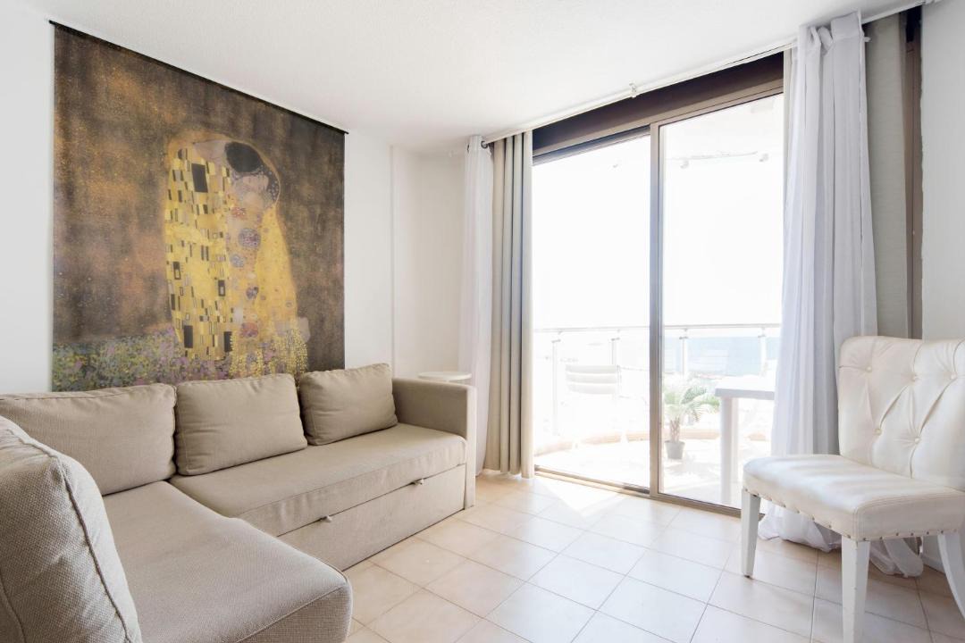 Photo of Livingroom in Herzliya Pituach
