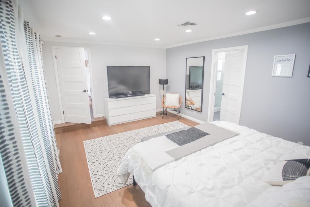 Photo of Bedroom in Sherman Oaks