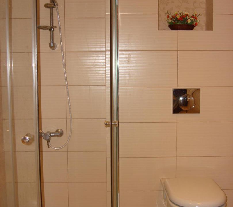 Photo of Bathroom in Golden Sands