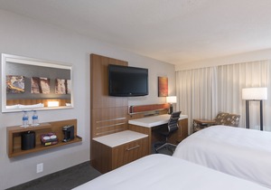 Delta Hotels by Marriott Grand Rapids Airport