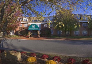 Avon Old Farms Hotel