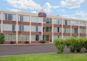 Baymont by Wyndham Addison