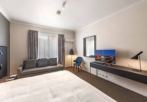 CKS Sydney Airport Hotel
