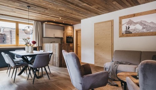 Vier Zimmer Apartment Superior