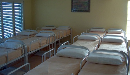Shared Dormitory, Men only