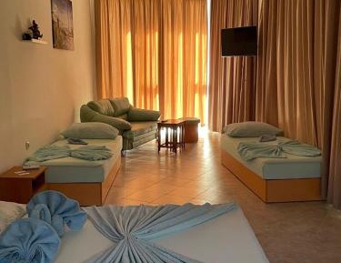 Comfort Quadruple Room