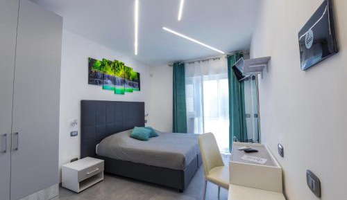 Double or Twin Room with Private Bathroom