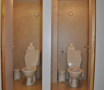 Single Room with Shared Shower and Toilet