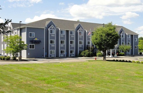Montville Hotel | Microtel Inn & Suites by Wyndham Uncasville