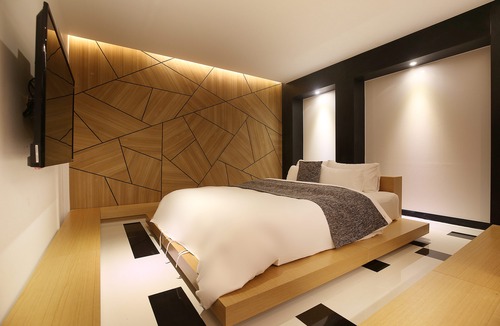 Bongmyeong-dong Hotel | Daejeon Yuseong Hotel Lod 1