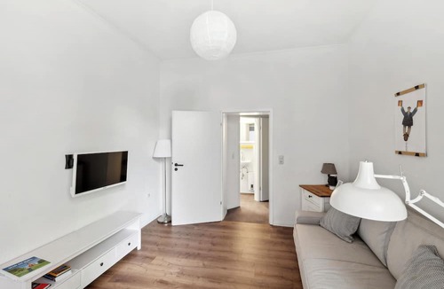 Russee - Hammer Apartment | Zentral, Frisch Saniert 24 h Check-in!