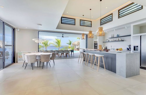 Sabadeco Villa | Villa Viteau, New! Luxurious oceanfront villa with private cinema