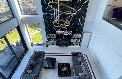 Trabzon House | Unique view -2 minutes to sea/5 minutes to city centre.New builded and furnished