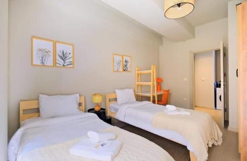 Serdivan Apartment | Vista - Stunning Chic 2BR Apt w/ Terrace