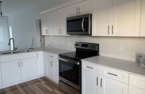 Savannah House | 5 MIN /SPOTTS BEACH. 20 min to other Attractions on East side of Island