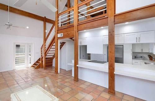 Key Largo House | Large Ocean Front, Loft House with 3 beds, 2 baths in Key Largo with Boat Dock